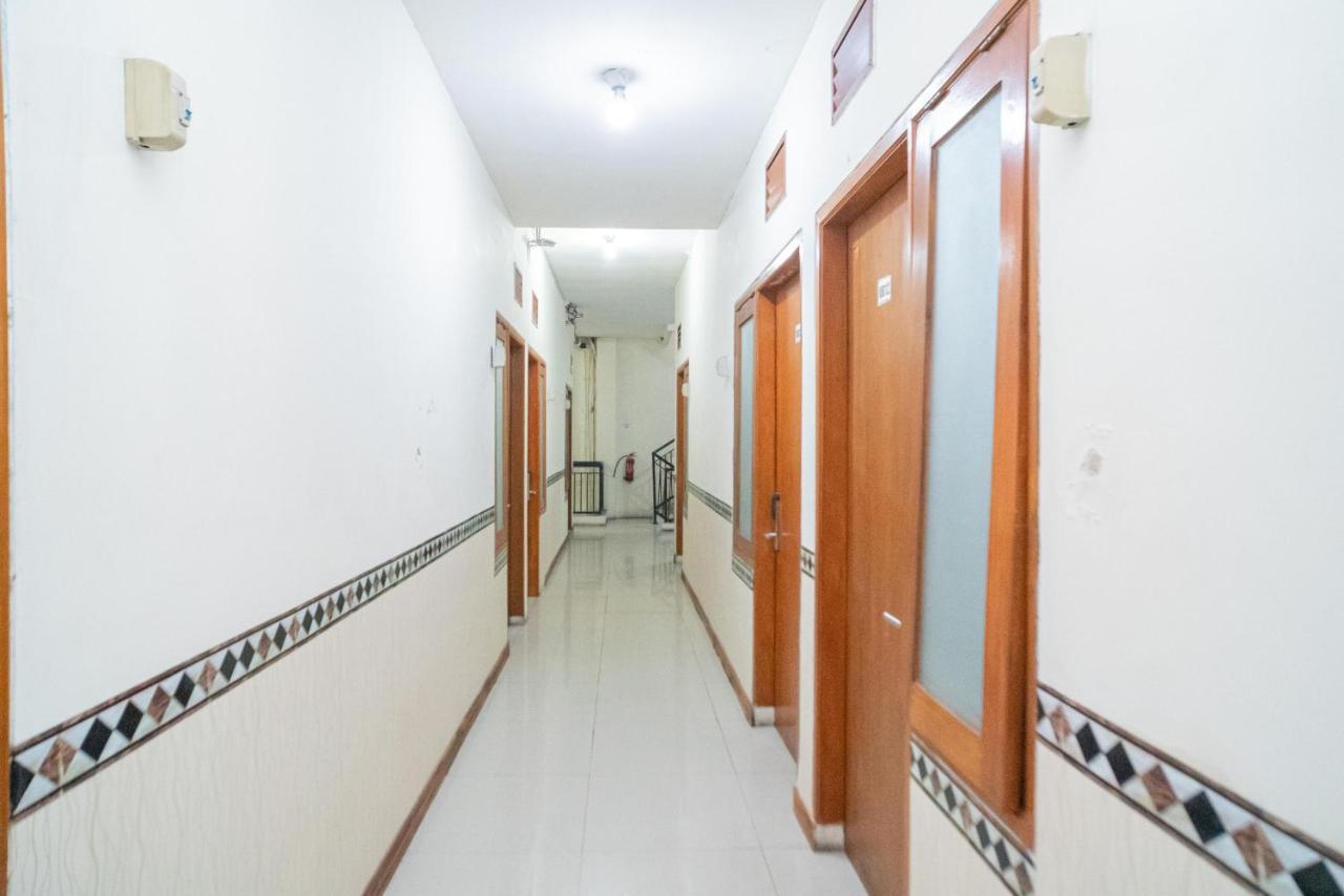 Reddoorz Near Terminal Arjosari 2 2* Malang