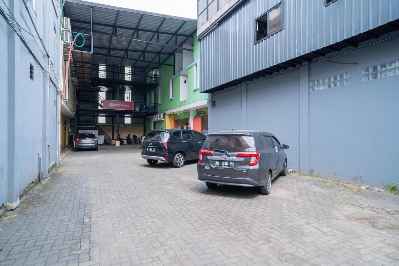 Reddoorz Near Terminal Arjosari 2 Hotel Malang