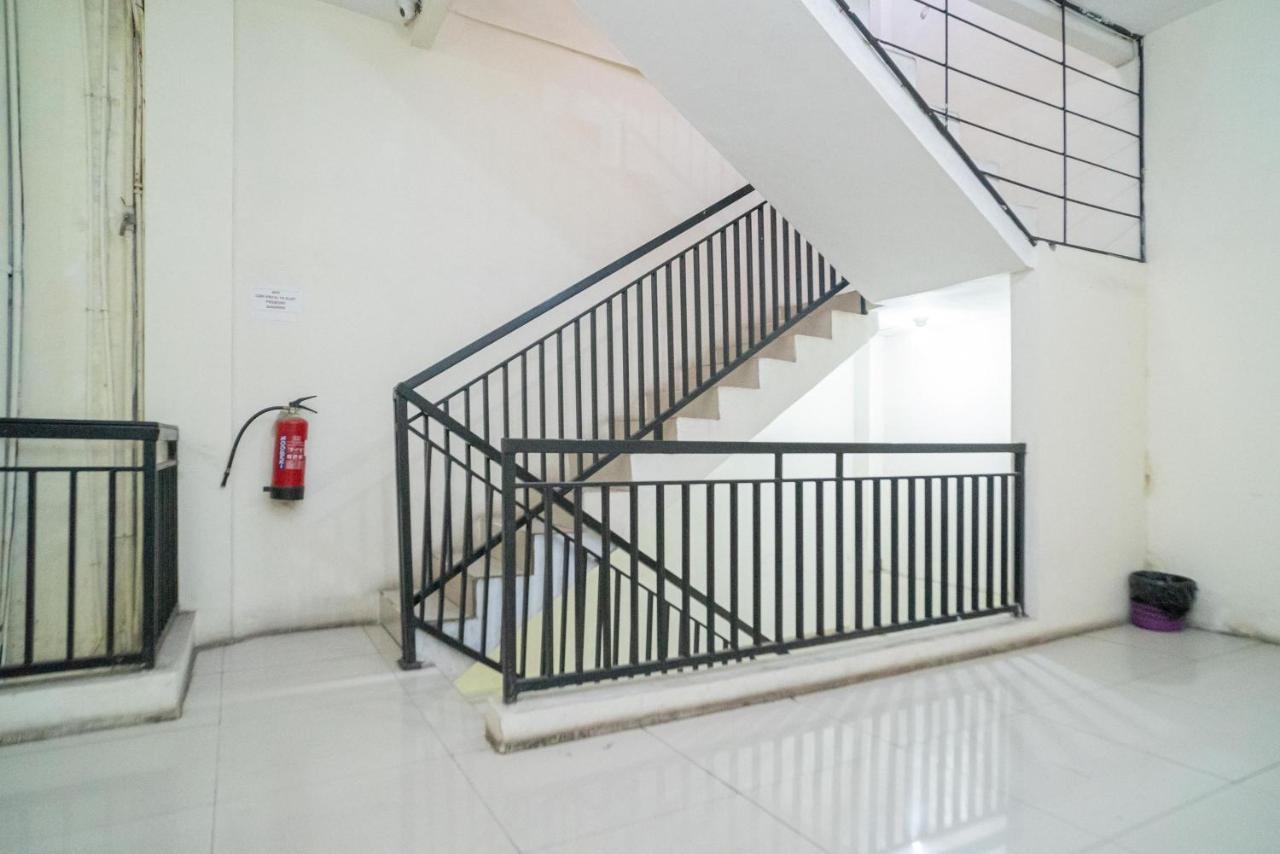 Hotel Reddoorz Near Terminal Arjosari 2 Malang